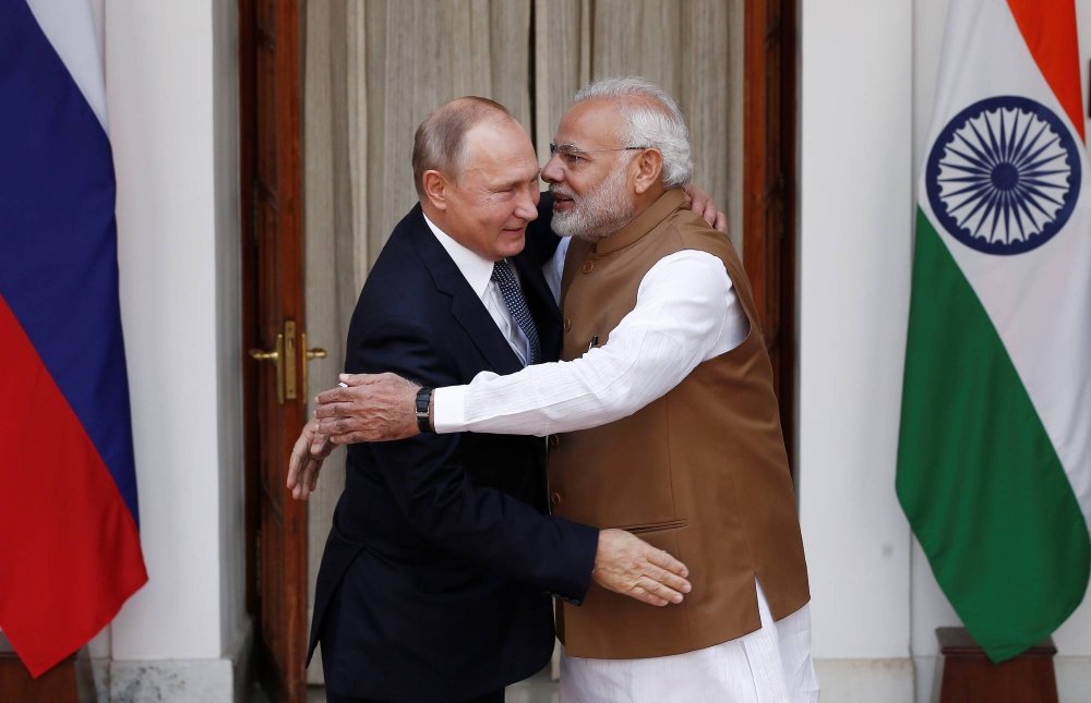 Modi's Special And Friendly Visit to Russia in 24